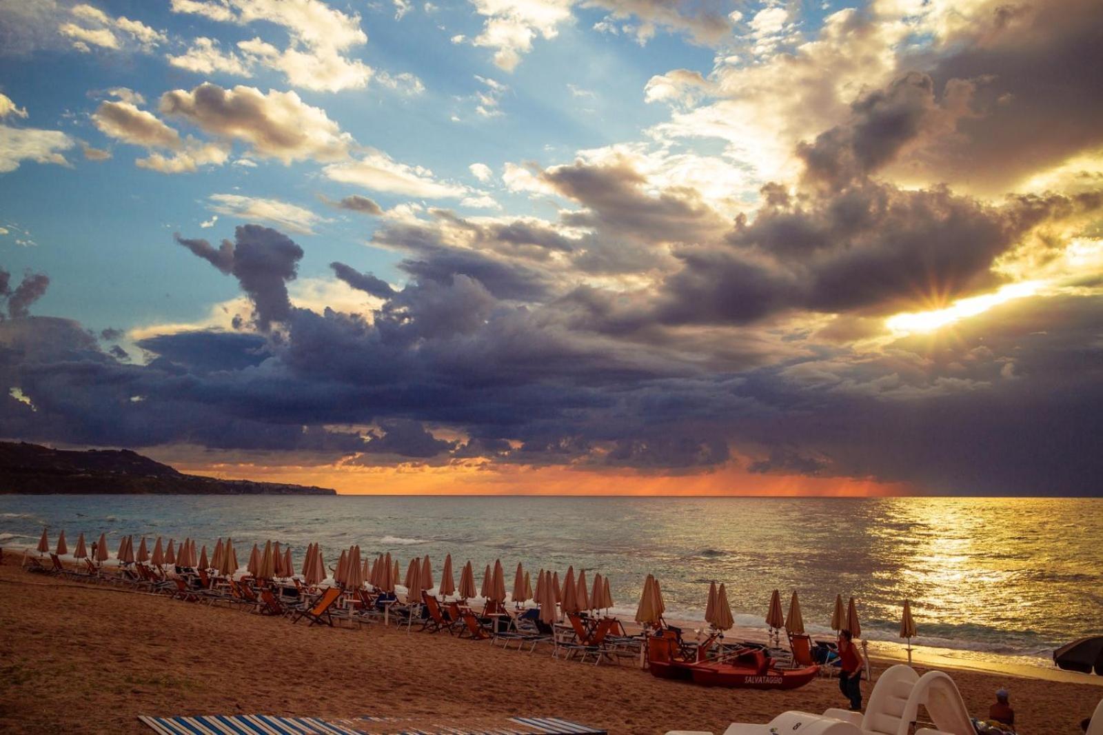 B&Arca Otel Reggio di Calabria Dış mekan fotoğraf
